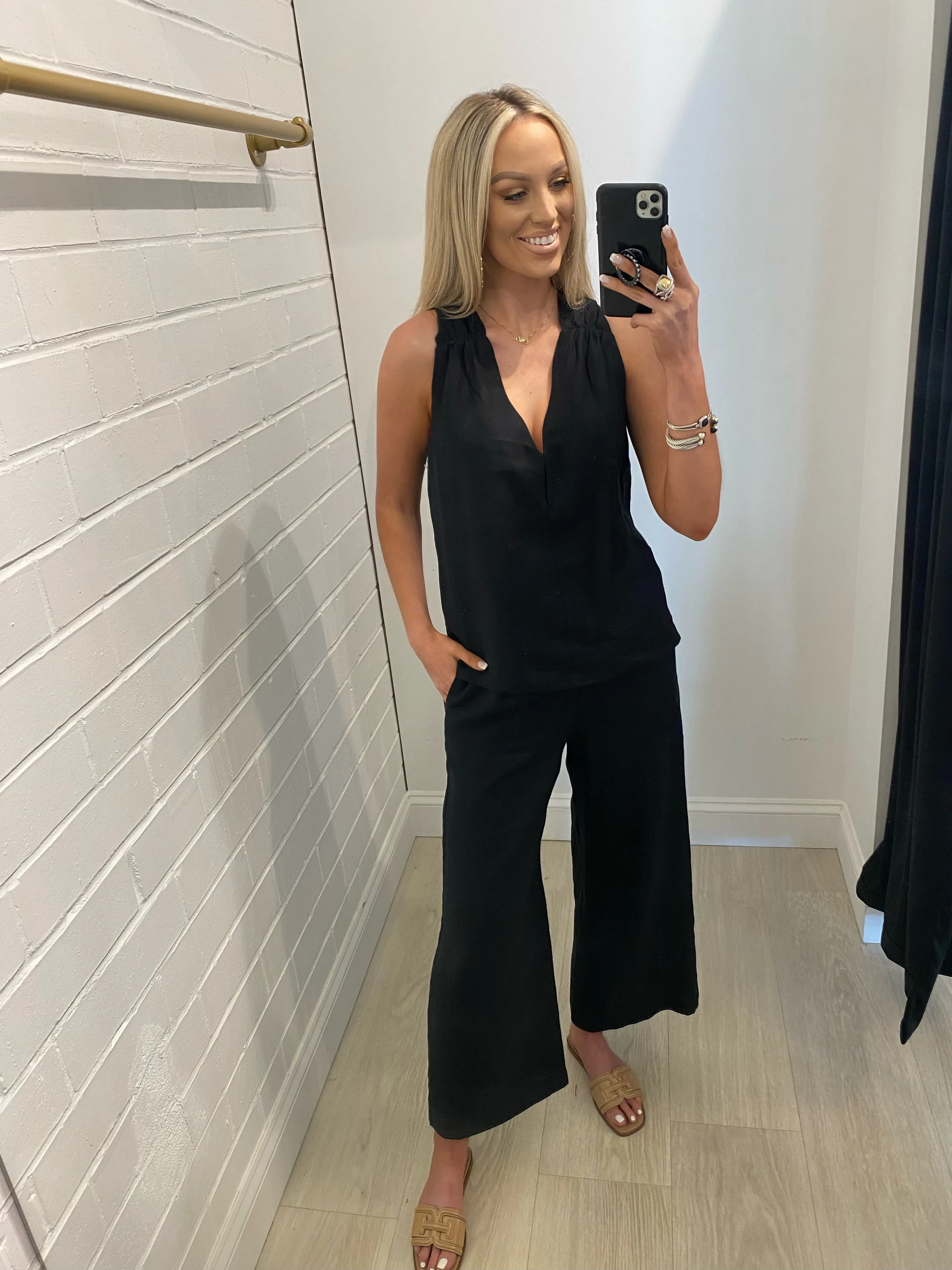 Cropped Wide Leg Pants in Black FINAL SALE