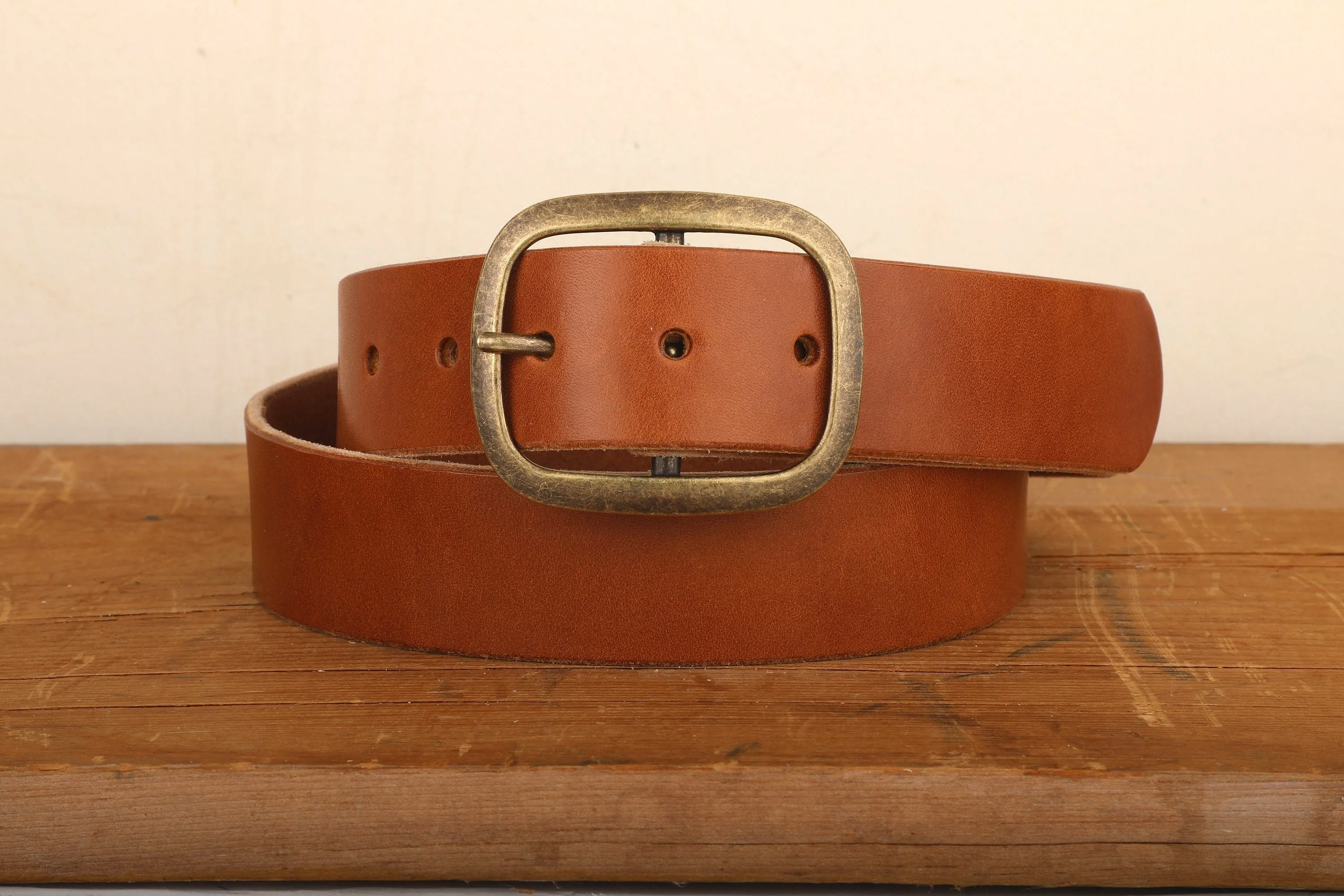 Medium Brown Bridle Leather belt with Brass Buckle