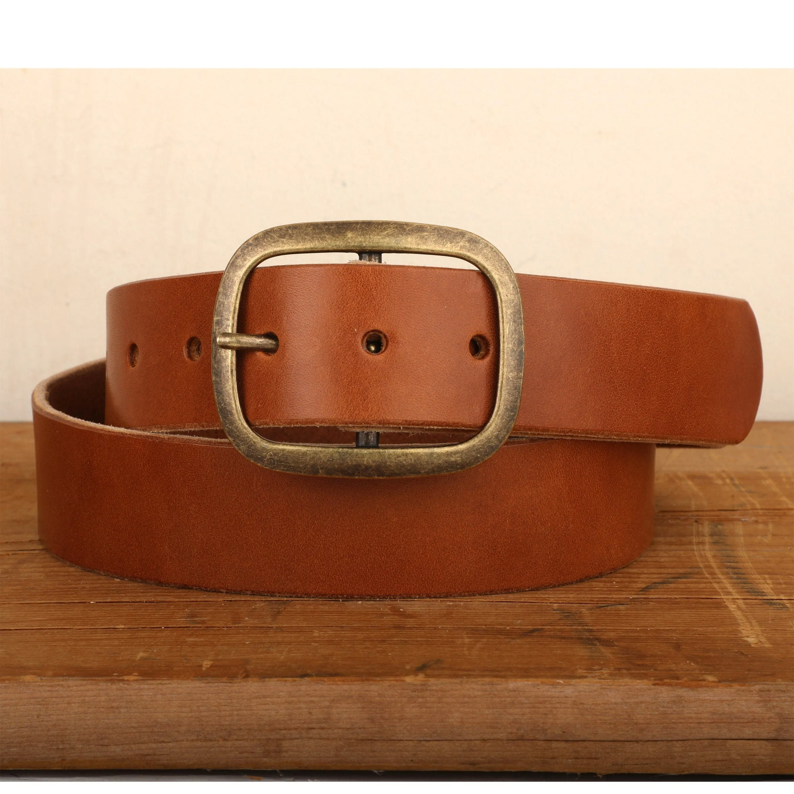 Medium Brown Bridle Leather belt with Brass Buckle