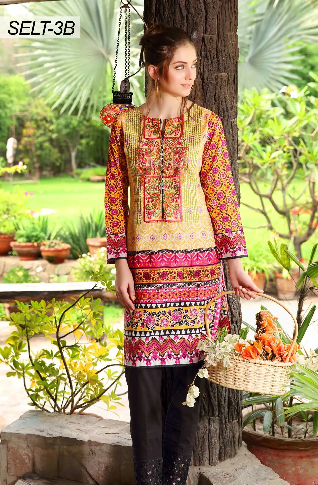 Sifona Embroidered Lawn Tunics '16 – 3B